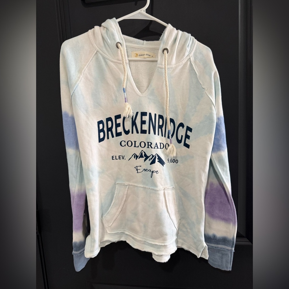 Breckenridge Tie Die sweater new ocean drive size small